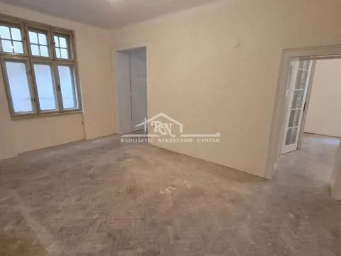 Prodaja, četvorosoban stan, 91m², Stari Grad, Beograd - image 4