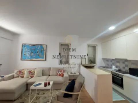 Izdavanje, jednosoban stan, 60m², Centar, Tivat - image 5