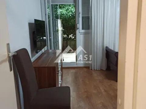 Izdavanje, stan, 28m², Liman 4, Novi Sad Sve Podlokacije - image 3