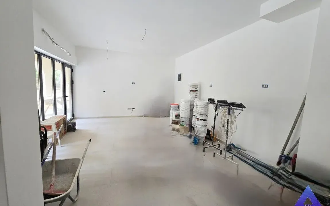 Sale, office space, 40m², Babilonija, Budva