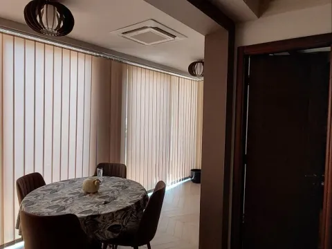 Rent, one bedroom apartment, 50m², Podkošljun, Budva - image 7