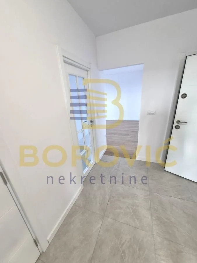 Prodaja, četvorosoban stan, 95m², Novi Beograd Blok 37, Novi Beograd Sve Podlokacije