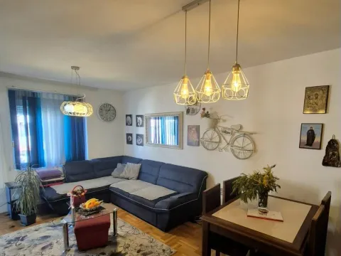 Sale, one bedroom apartment, 51m², Tuški Put, Podgorica - image 7