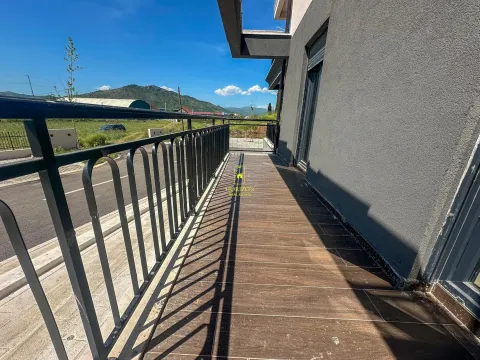Prodaja, jednosoban stan, 48m², Tološi, Podgorica - image 7