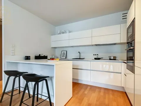 Prodaja, četvorosoban stan, 115m², Novi Beograd Blok 65, Novi Beograd Sve Podlokacije - image 9