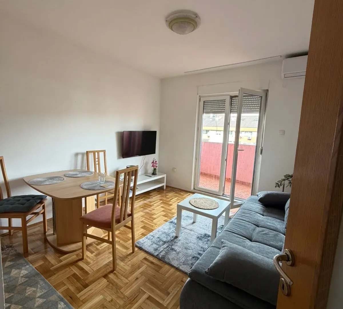 Rent, studio apartment, 28m², Zabjelo, Podgorica