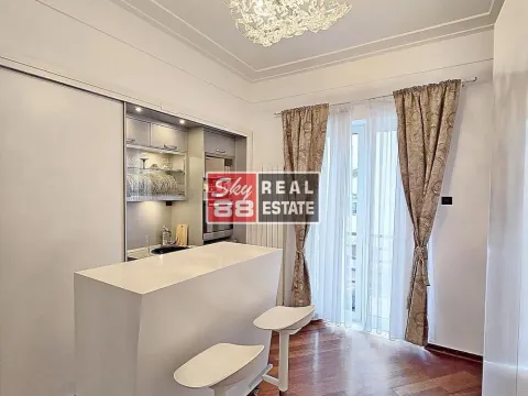 Izdavanje, trosoban stan, 86m², Kalenić Pijaca, Vračar Sve Podlokacije - image 5