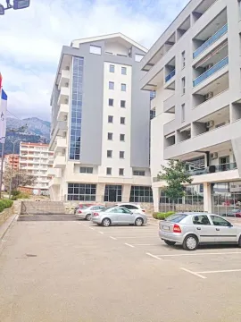 Prodaja, dvosoban stan, 47m², Budva, Crna Gora - image 7