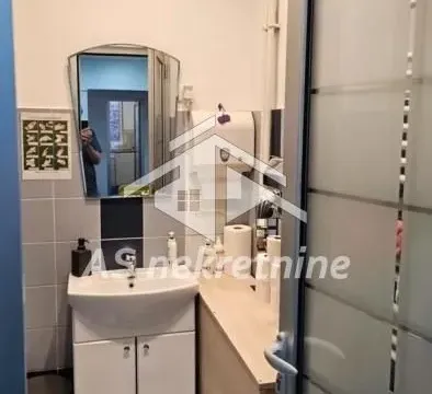 Izdavanje, poslovni prostor, 130m², Stari Grad, Beograd - image 12