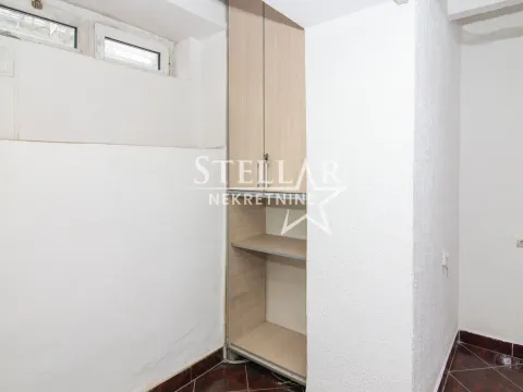 Rent, office space, 17m², Centar, Podgorica - image 5