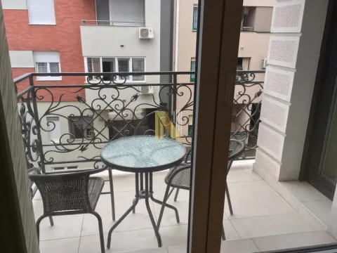 Izdavanje, jednosoban stan, 42m², Socijalno, Novi Sad Sve Podlokacije - image 11