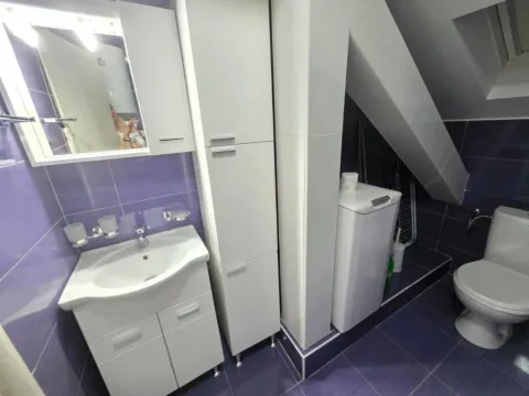 Izdavanje, jednosoban stan, 44m², Centar, Podgorica - image 10