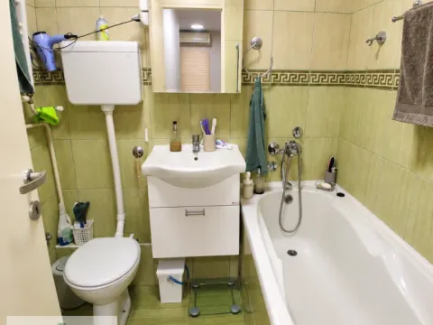 Prodaja, trosoban stan, 80m², Novo naselje, Novi Sad - image 17