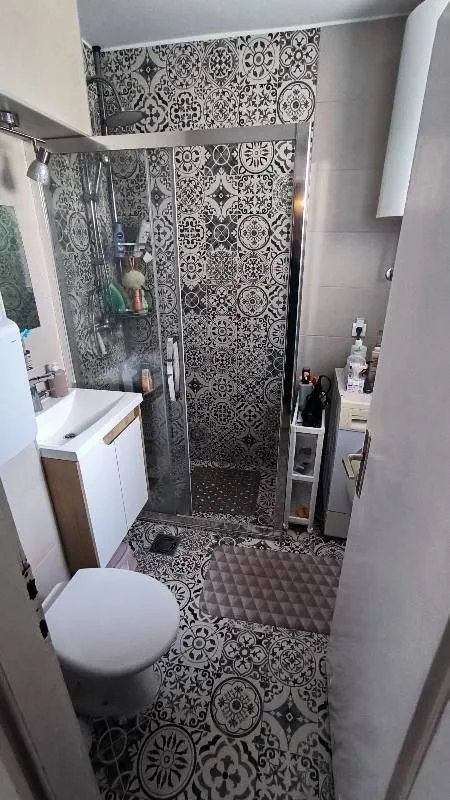 Prodaja, četvorosoban stan, 85m², Zvezdara Sve Podlokacije, Beograd