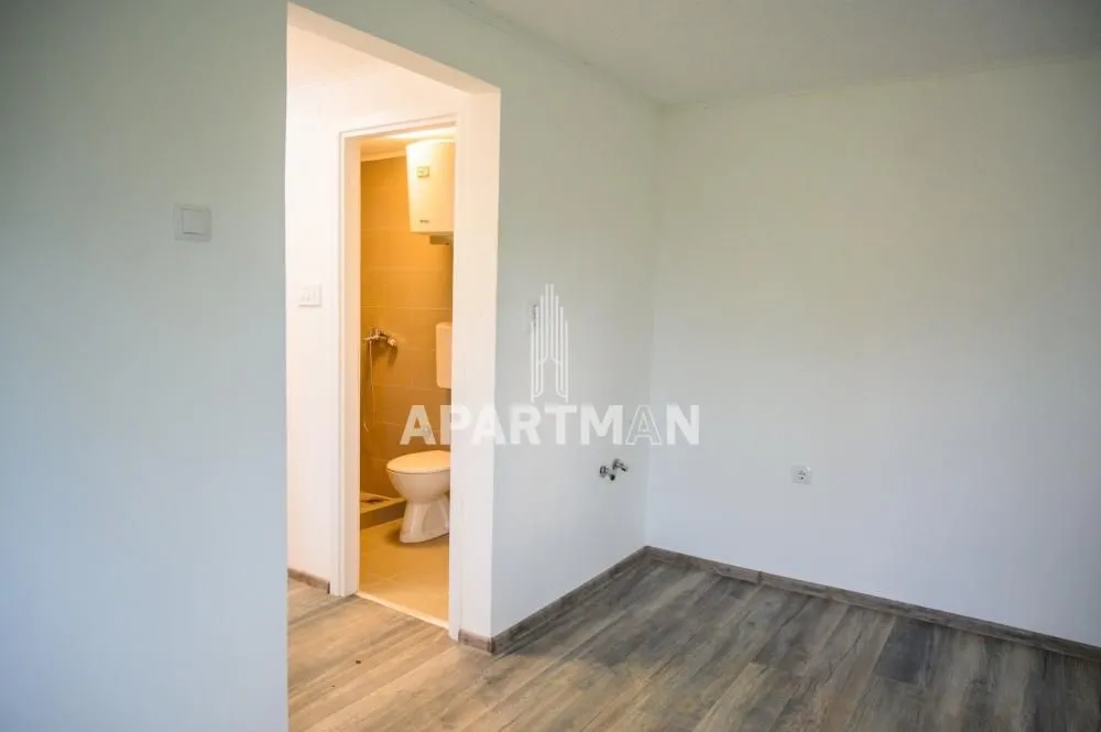 Prodaja, kuća, 33m², Krčedin, Inđija