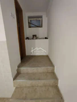 Izdavanje, poslovni prostor, 46m², Zvezdara Sve Podlokacije, Beograd - image 8
