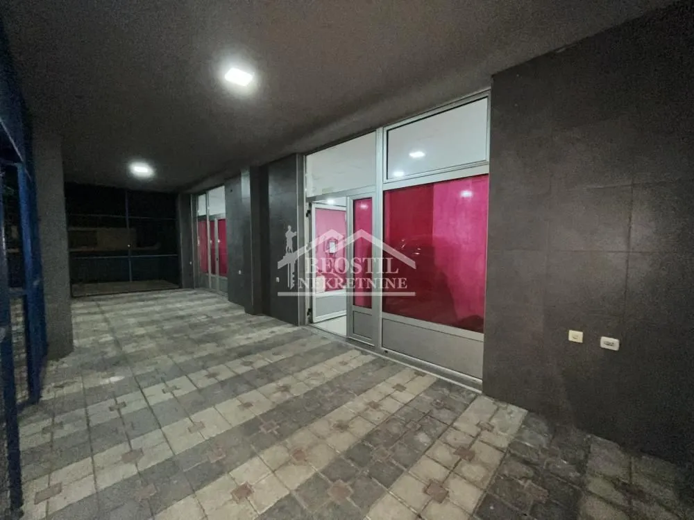 Rent, office space, 151m², Carina, Smederevo