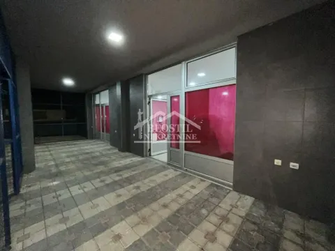 Rent, office space, 151m², Carina, Smederevo - image 13