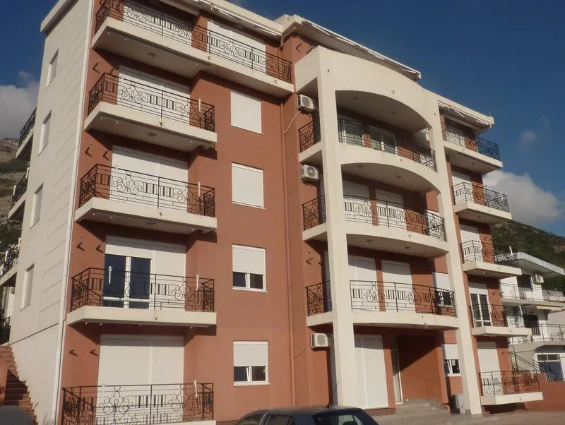 Prodaja, stan, 119m², Sutomore, Bar