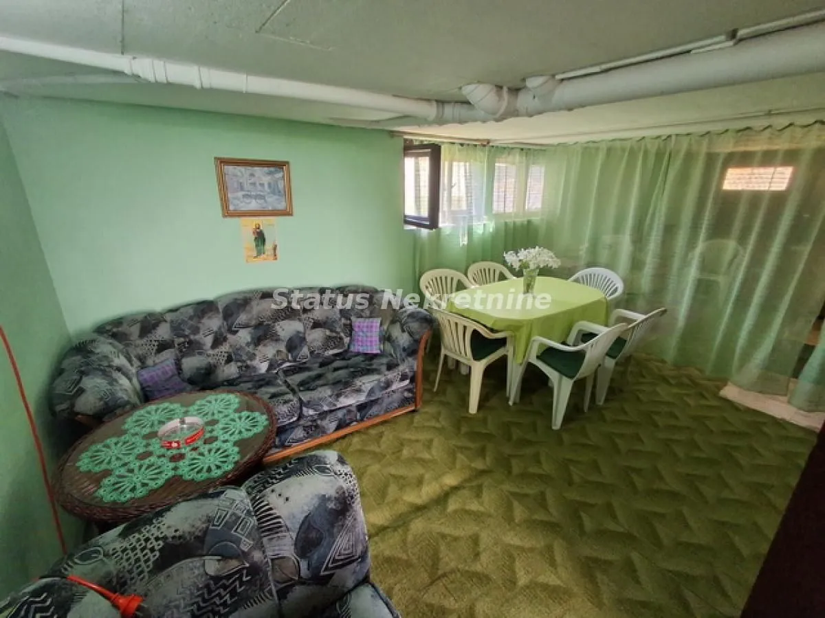 Prodaja, kuća, 93m², Futog, Novi Sad Sve Podlokacije