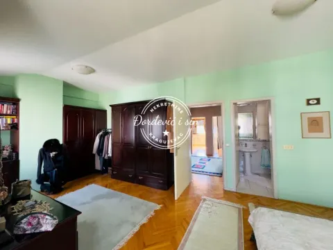 Sale, five bedroom apartment, 151m², Vašarište, Kragujevac - image 10