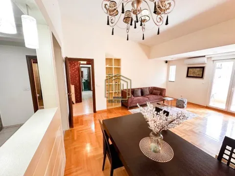 Prodaja, dvosoban stan, 92m², City Kvart, Podgorica - image 8