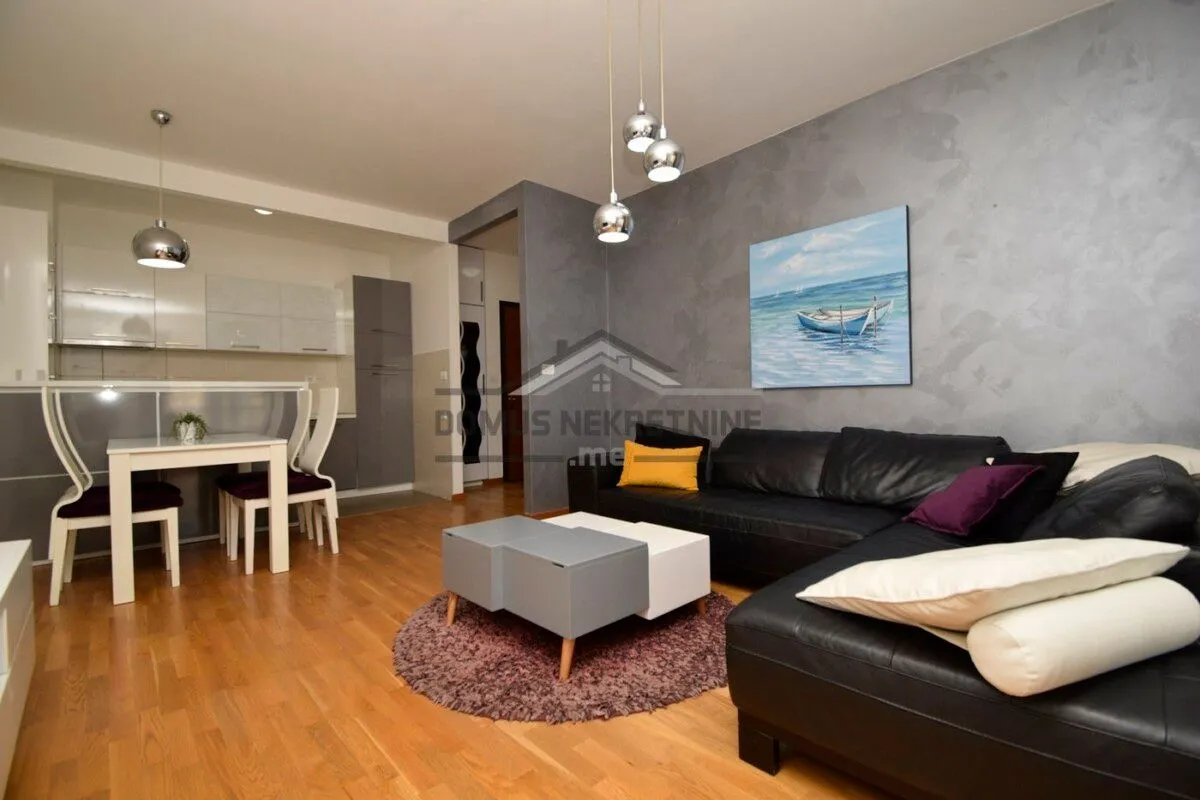 Rent, one bedroom apartment, 50m², City Kvart, Podgorica