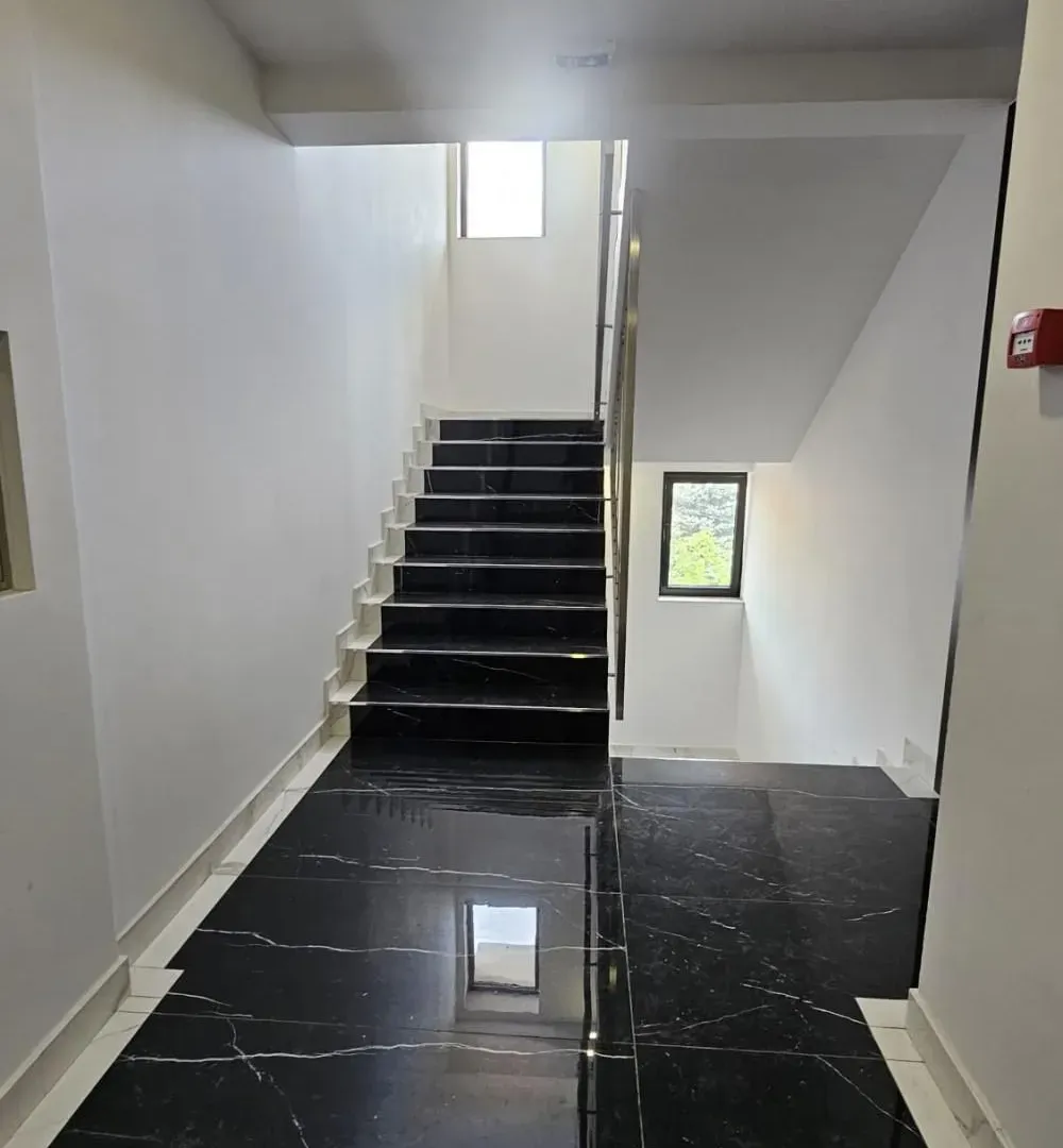 Prodaja, trosoban stan, 89m², Vukov Spomenik, Zvezdara Sve Podlokacije
