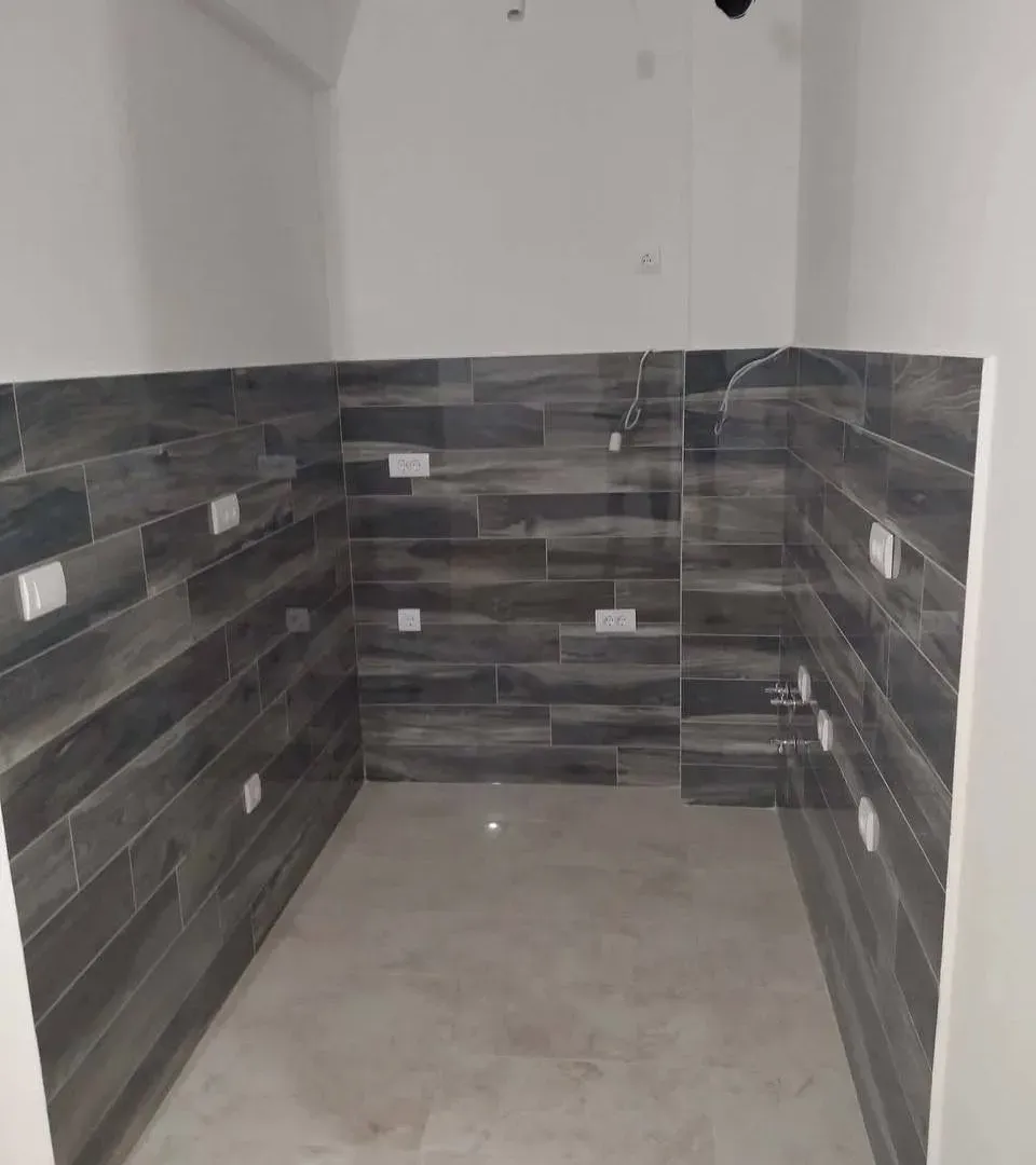 Prodaja, garsonjera, 30m², Lazi, Budva