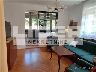 Izdavanje, dvosoban stan, 65m², Kluz, Zvezdara Sve Podlokacije