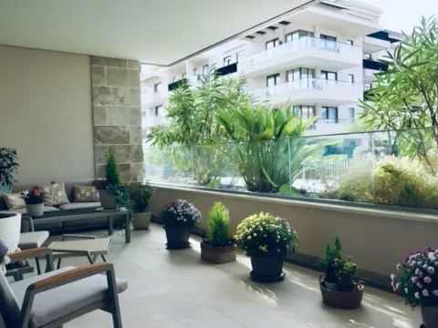 Prodaja, dvosoban stan, 185m², Porto Montenegro, Tivat - image 9