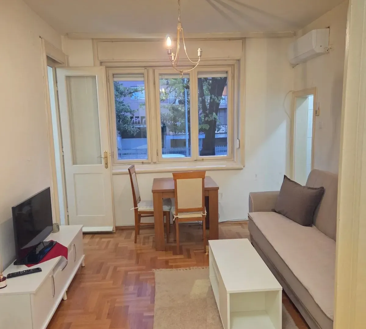 Rent, one bedroom apartment, 40m², Centar, Podgorica
