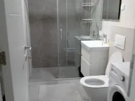 Izdavanje, trosoban stan, 73m², Medijana, Niš - image 11