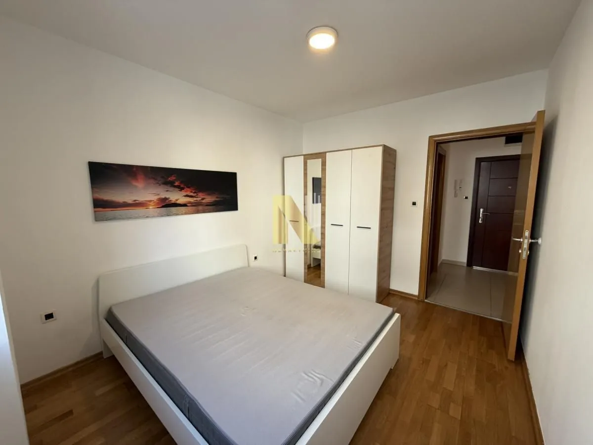 Izdavanje, jednosoban stan, 38m², Sajmište, Novi Sad