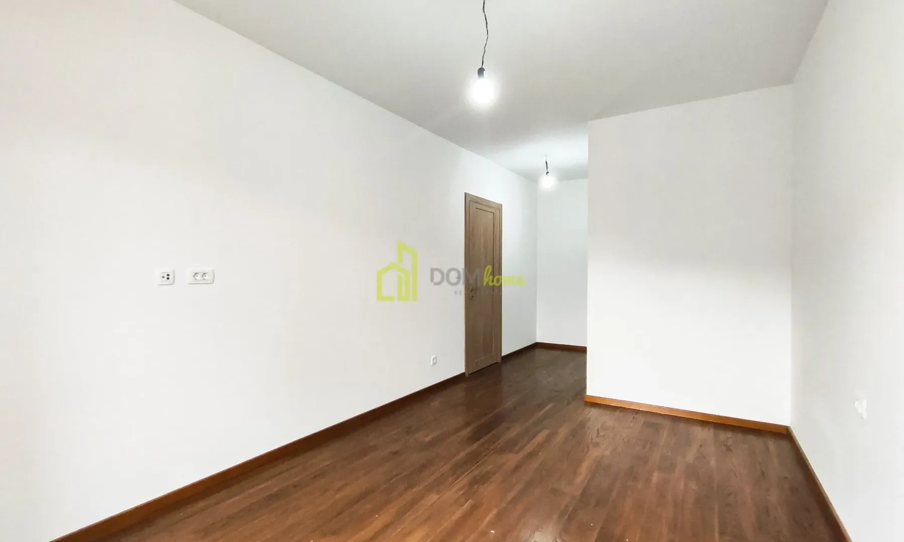 Izdavanje, trosoban stan, 96m², Master Kvart, Podgorica