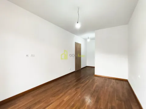 Izdavanje, trosoban stan, 96m², Master Kvart, Podgorica - image 9