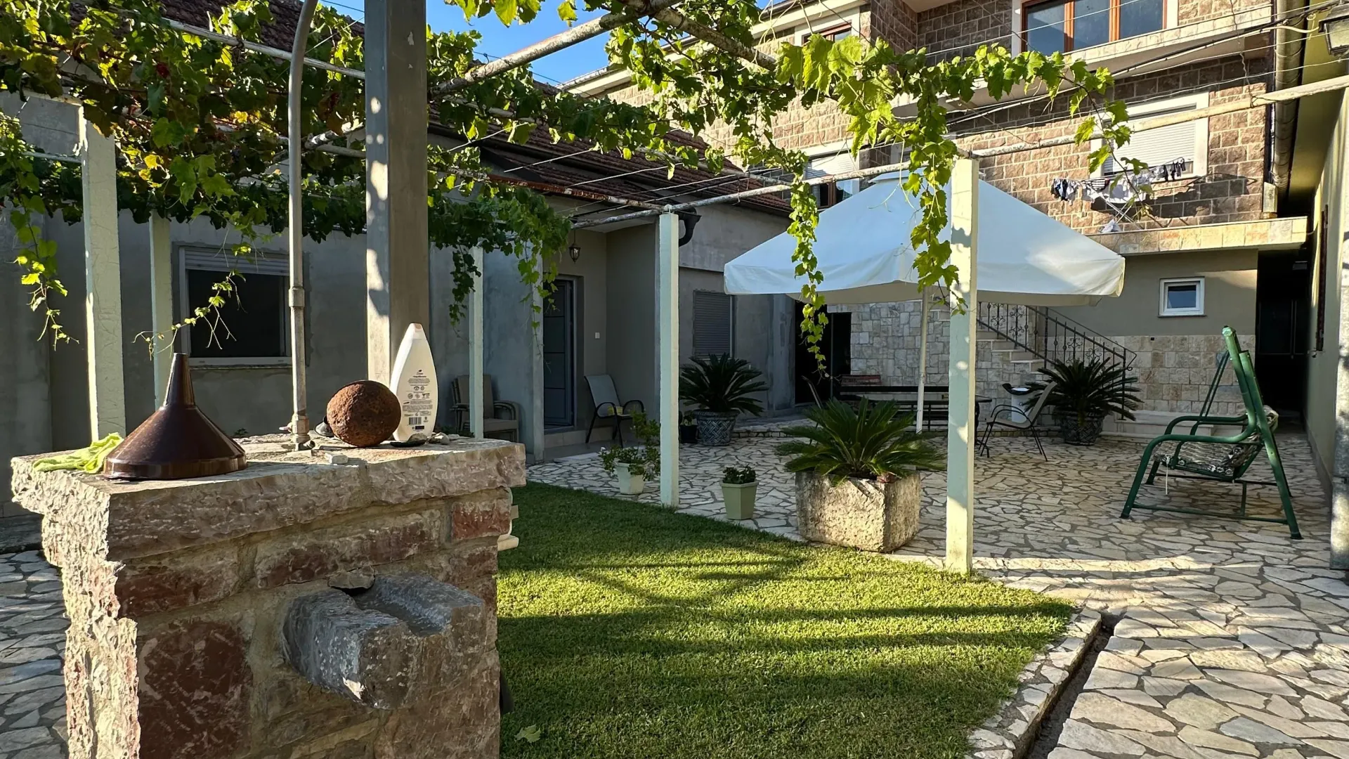 Sale, house, 110m², Gradiošnica, Tivat