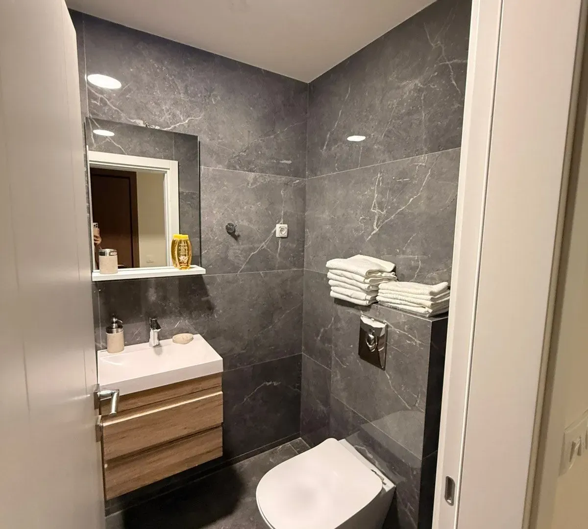 Rent, two bedroom apartment, 86m², Budva, Crna Gora