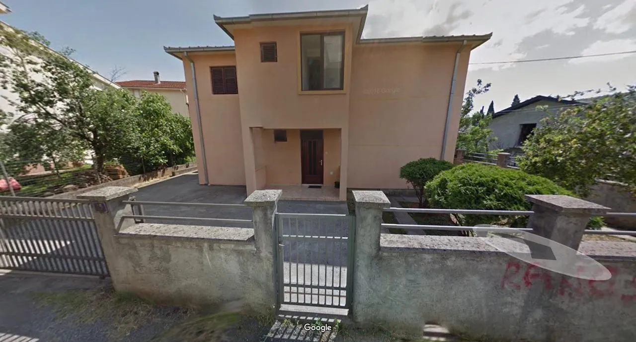 Izdavanje, kuća, 120m², Zagorič, Podgorica