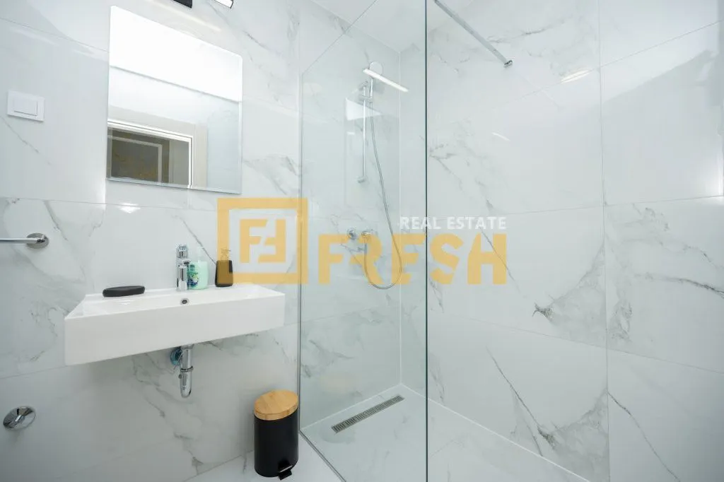 Rent, three bedroom apartment, 100m², Stara Varoš, Podgorica