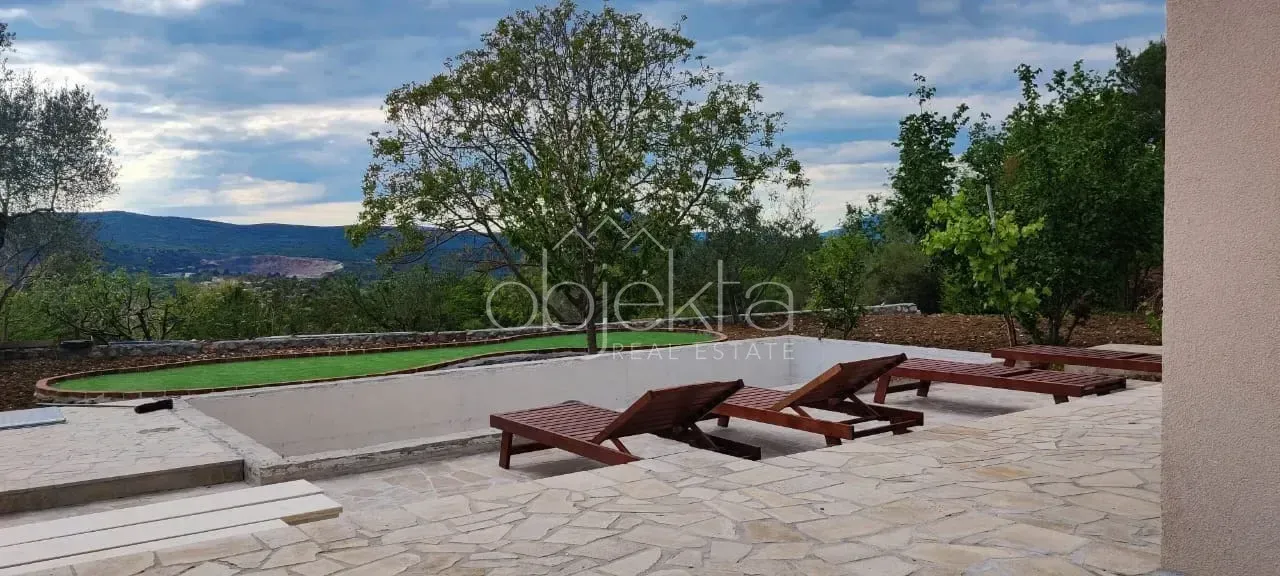 Rent, apartment, 85m², Kotor, Crna Gora
