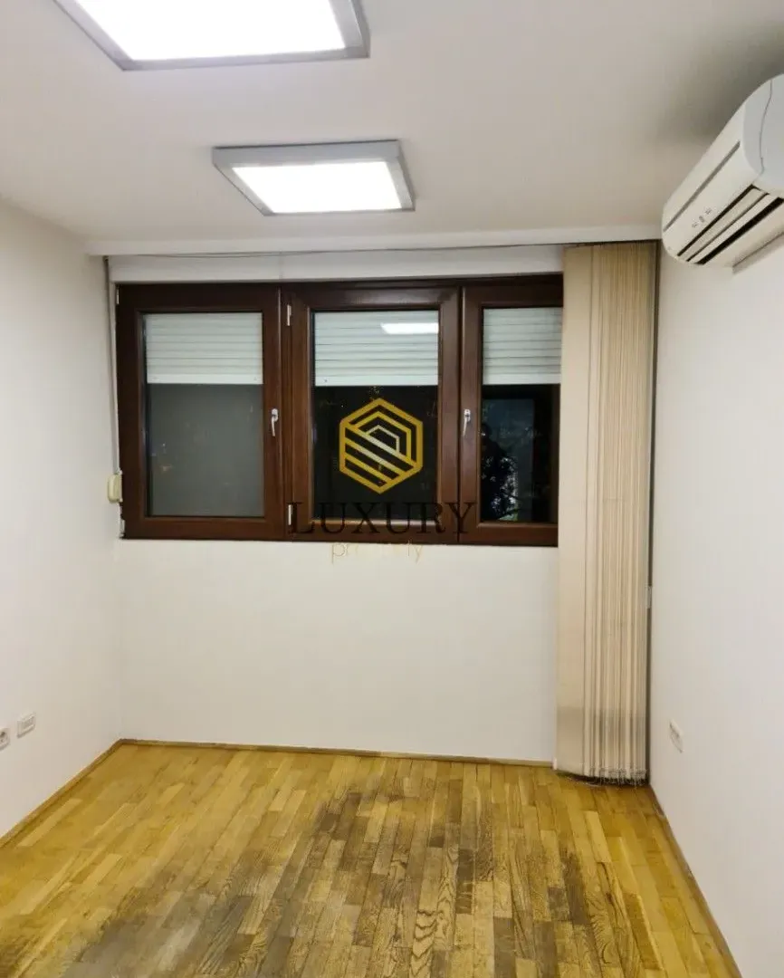 Rent, office space, 80m², Preko Morače, Podgorica