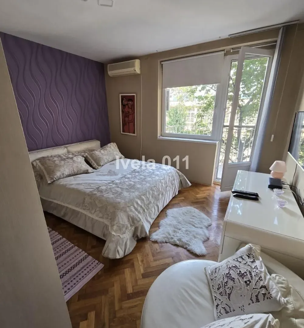 Sale, three bedroom apartment, 100m², Vračar Sve Podlokacije, Beograd