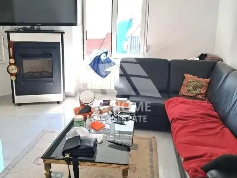 Sale, two bedroom apartment, 50m², Cvetkova Pijaca, Zvezdara Sve Podlokacije