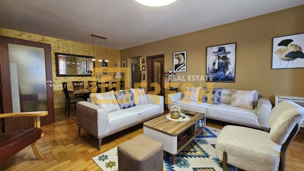 Prodaja, dvosoban stan, 107m², Zabjelo, Podgorica