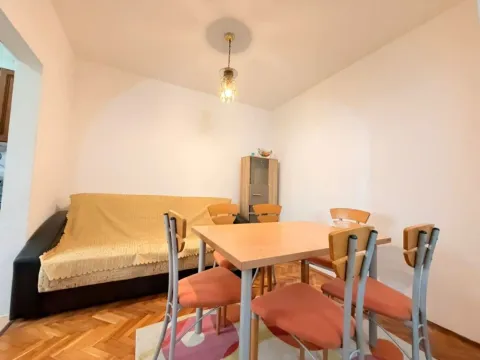 Rent, one bedroom apartment, 60m², Centar, Bar - image 6