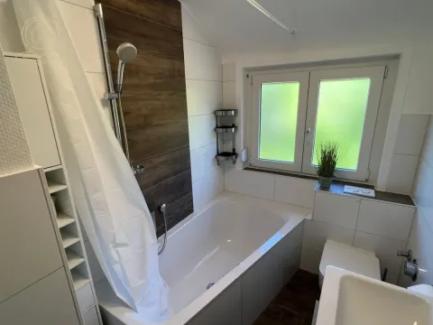 Izdavanje, trosoban stan, 58m², Centar, Kragujevac - image 10