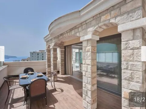Rent, two bedroom apartment, 75m², Bečići, Budva - image 7