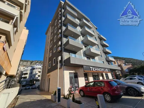 Sale, one bedroom apartment, 39m², Podkošljun, Budva - image 14