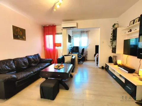 Sale, two bedroom apartment, 72m², Centar, Budva - image 3